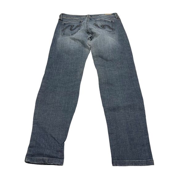 Refuge Jeans Girls 9 Blue Denim Cotton Stretch Mid-Rise Straight Leg Zip Fly - Picture 3 of 8